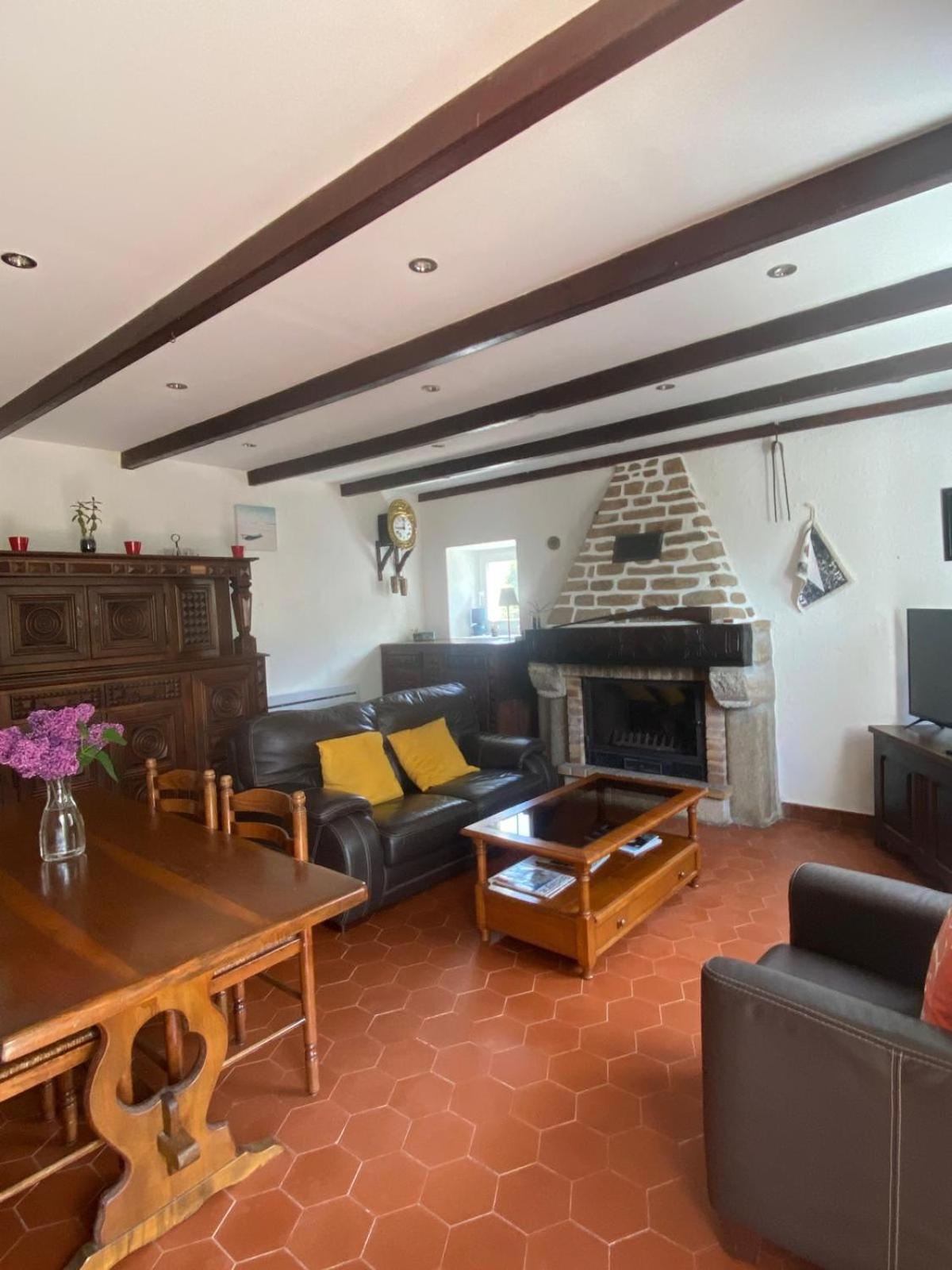 Charme, Calme Et Authenticite Cote Des Legendes Holiday home